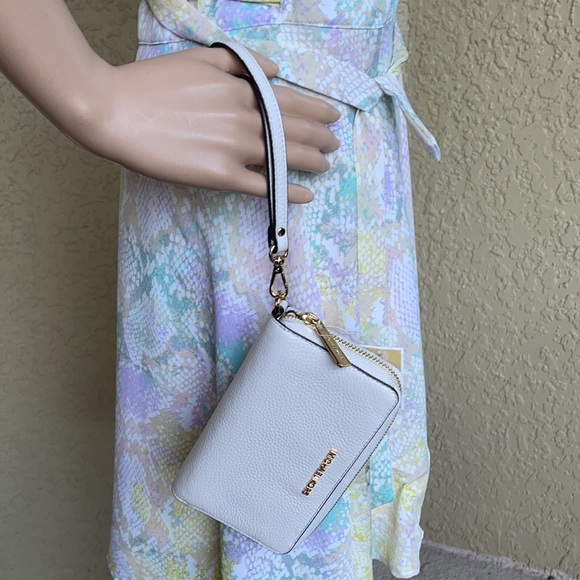 Michael Kors Jet Set Travel Lg Flat Multifunctional Phone Case-Wristlet-Wallet - Picture 5 of 16